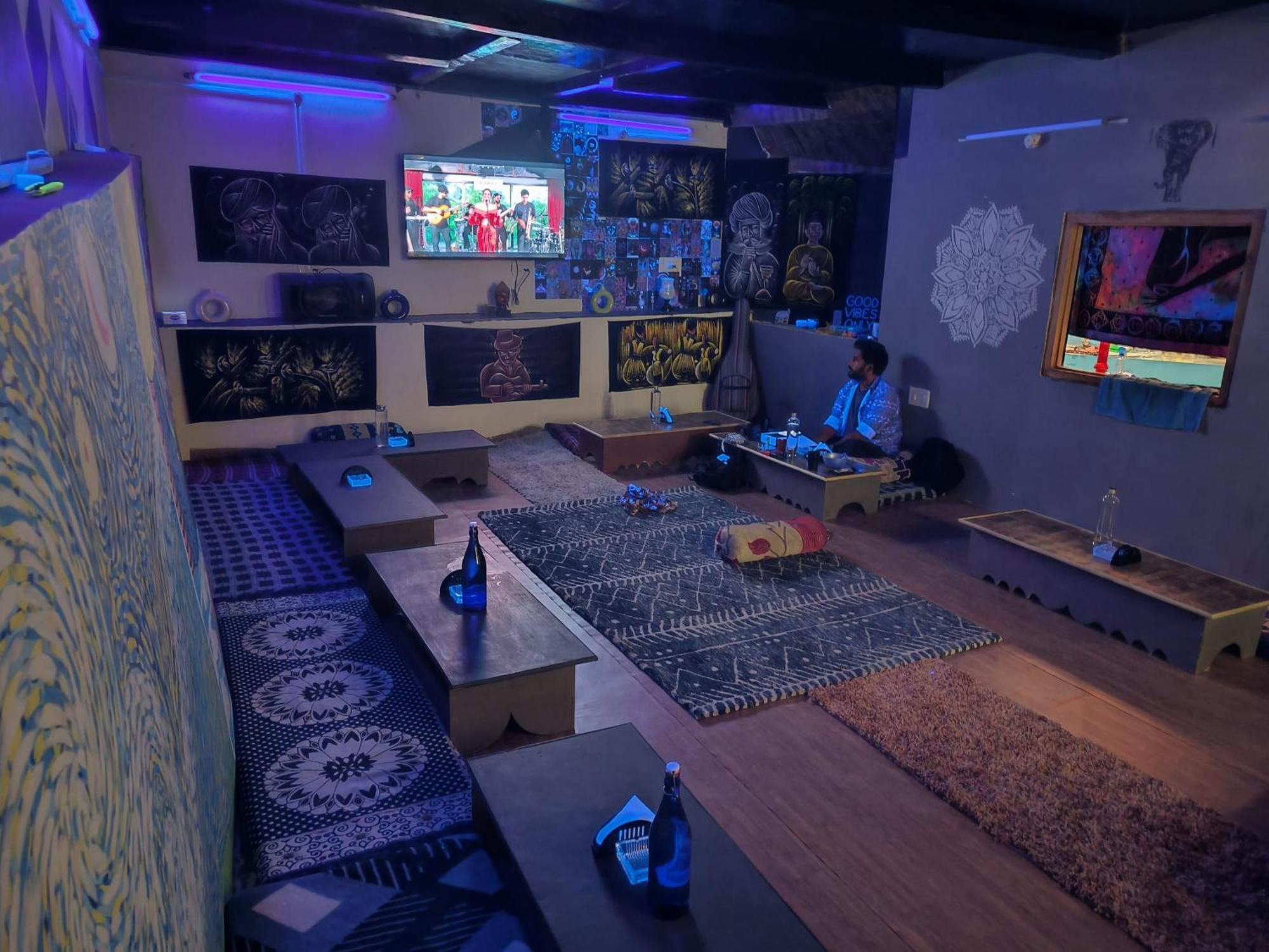 Stoner'S Delight Hostel Kulu Kültér fotó